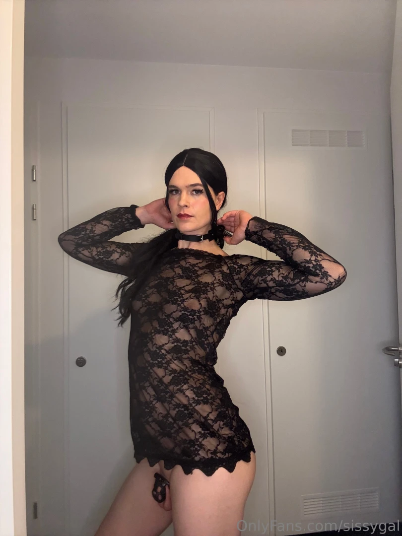 Hi babes here s a photo dump from yesterday the video is coming soon part 22 