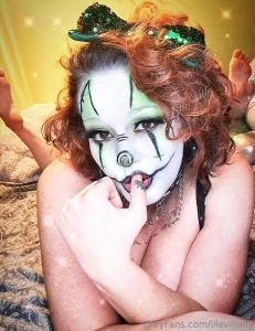 Psssttt guess who got back into her free account tell me how much you