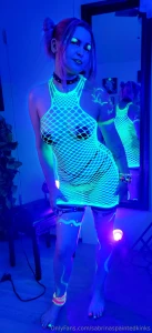 When the rave is so underground it s in my bedroom un tss un tss part 1