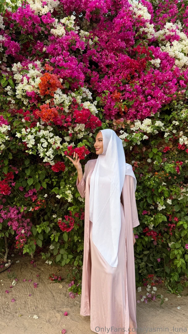 They say that demure girls are mysterious i don t like loud words but 