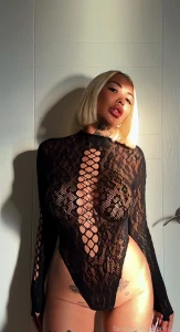 Hi daddy how do i look uploading something in a bit watch out for it