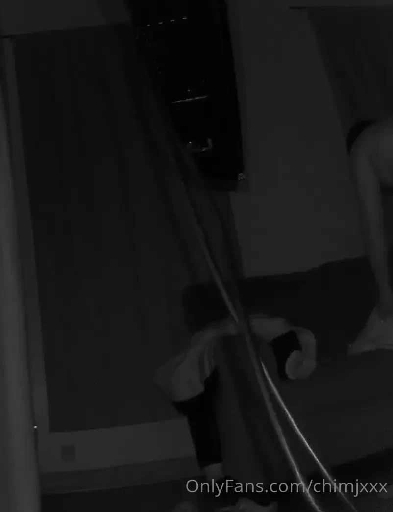 Cute dominant hairy guy uses my gloryhole second video is of him 