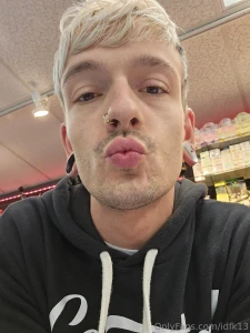 Thank you guys for the 100 fans love yall new spicy stuff soon i