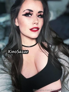 Come in bed and cuddle the cold weather away with me