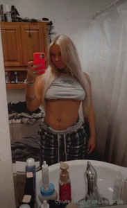 Accepting new bf applications must like it hot and wet