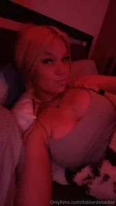 Accepting applications for a valentine come spoil me