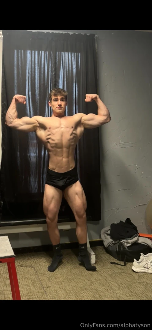 Bodybuilding photoshoot in my tight posing underwear limited to the part 2 