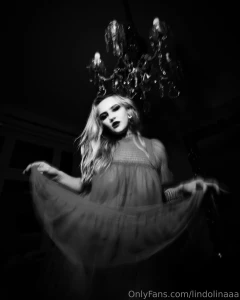 Happy birthday lindoliiiiinaaaaa hi guys it has been such a ride since part 12