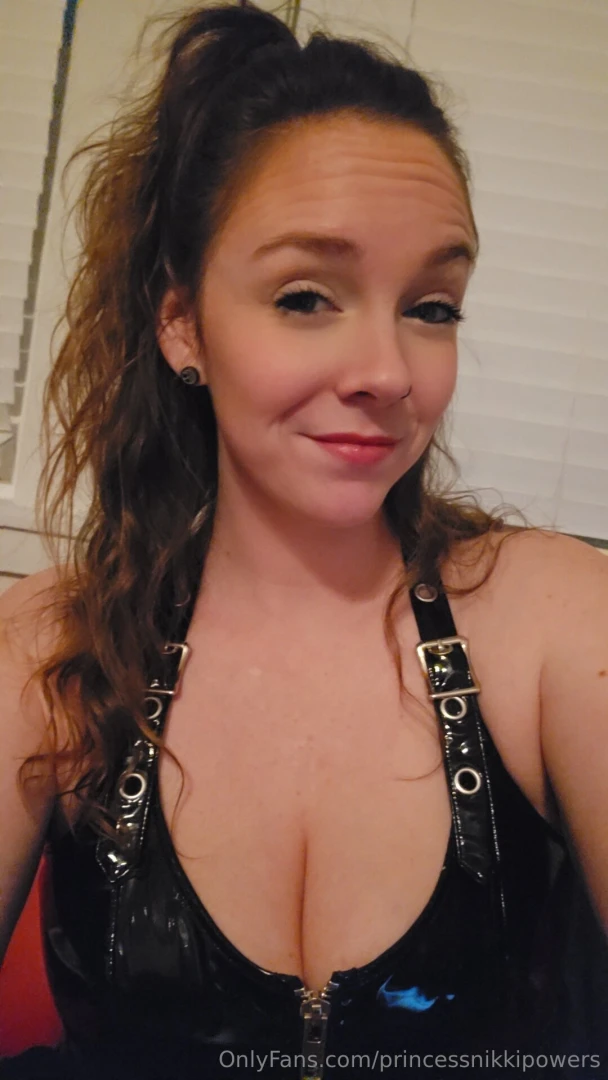 Night night losers fill my accounts and clear my wishlist while i 