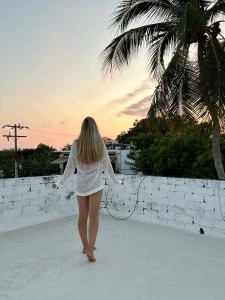 Bet u can see-through but never see-all hmm part 1