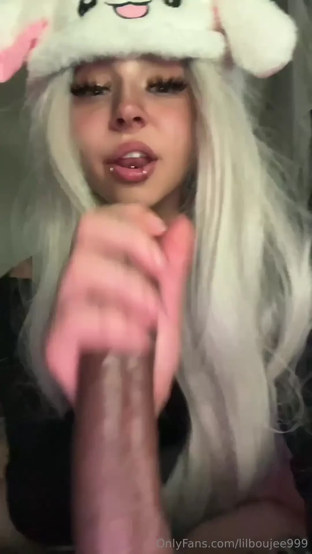 Do i look hot stroking cock 