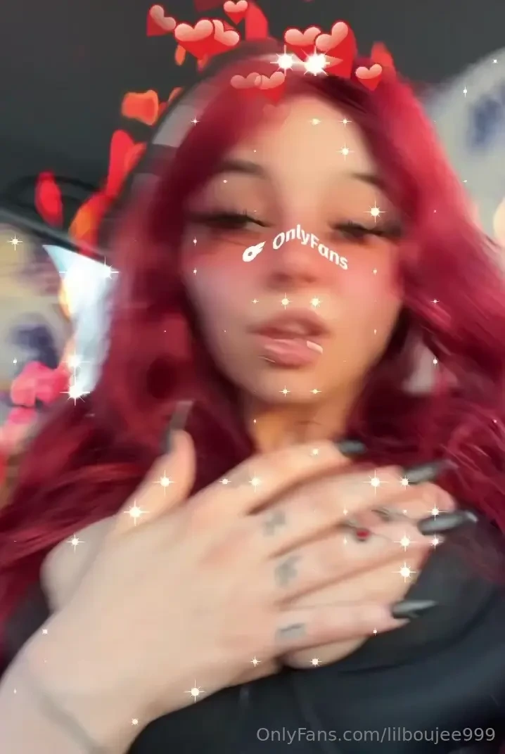 Playing with my boobies in the car i almost got caught haha xd 