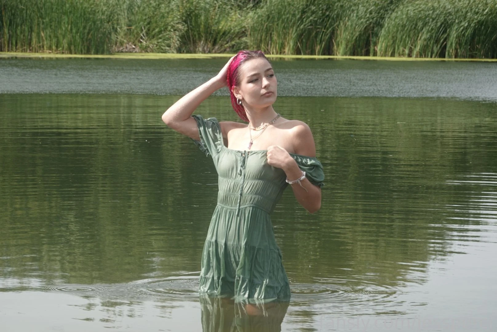 Some photos from a recent photoshoot not edited but still cute part 17 