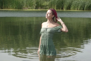 Some photos from a recent photoshoot not edited but still cute part 28