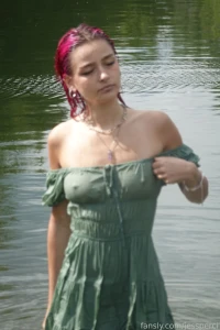 Some photos from a recent photoshoot not edited but still cute part 12