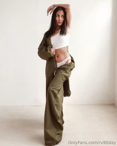 Strike a pose and strut your stuff part 1