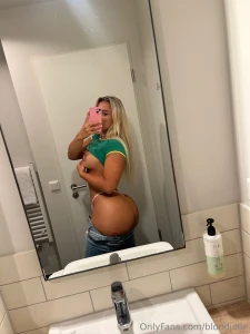 Die h lfte ist schon weg w rdest du mir dabei helfen den rest auch