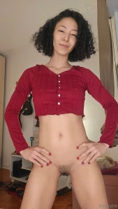 Just a bunch of picks showing off my matching nails and top i really part 6