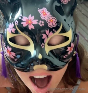 Slurp slurp in your dms