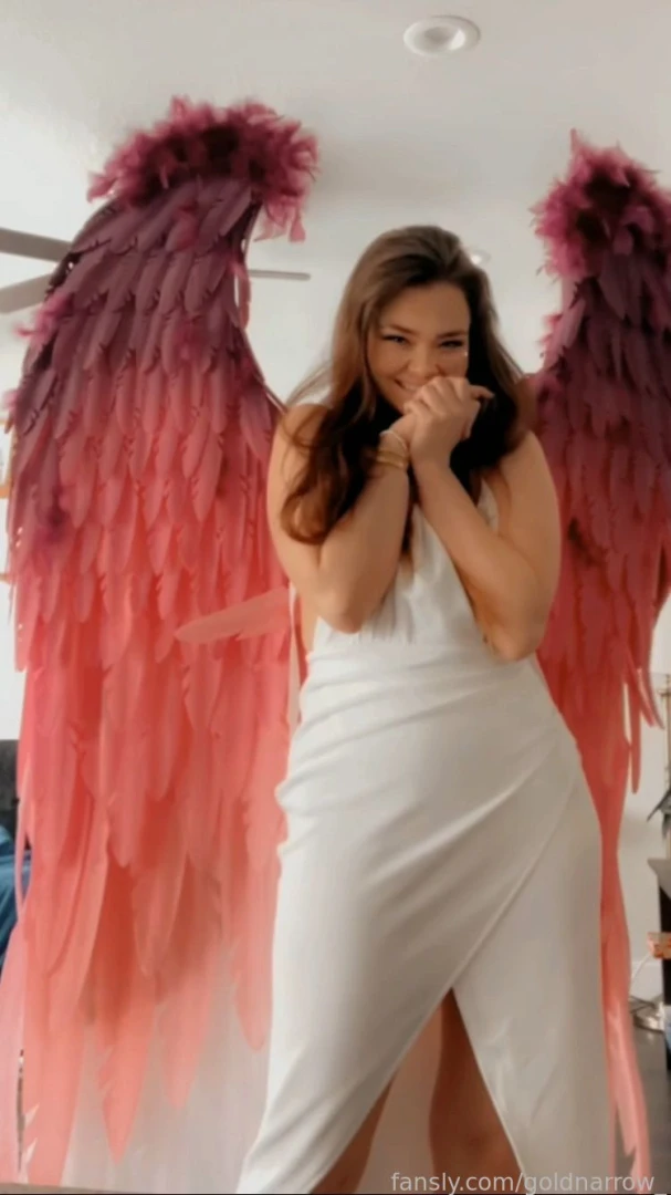 I love these angel wings i need to do another shoot with them rose part 2 