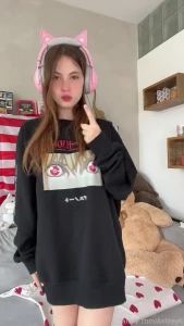 Wanna play a dangerous little game with me ass pussy teen brunette