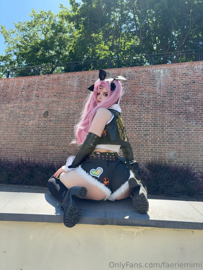 Hey babies i ve been such a busy lil bean lately between shooting new 