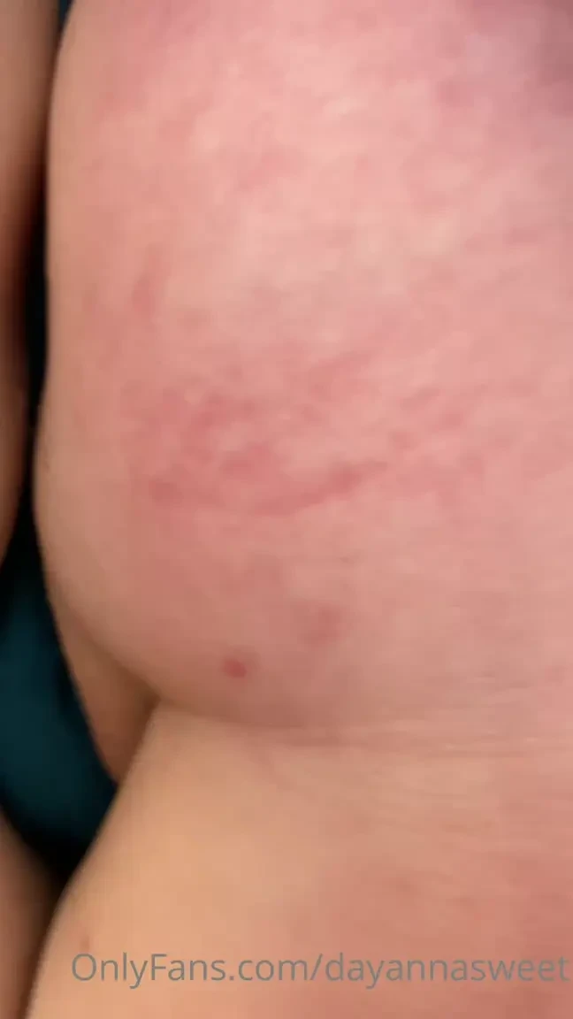 Do u like this upskirt view 