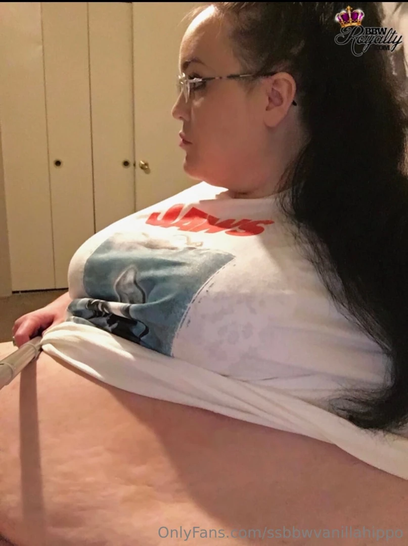 Does your belly hang low does it wobble to and fro can you tie it in a part 36 