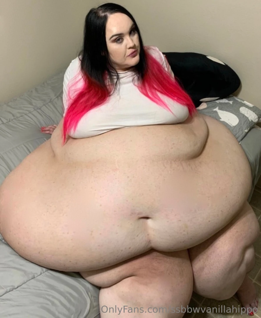Does your belly hang low does it wobble to and fro can you tie it in a part 9 