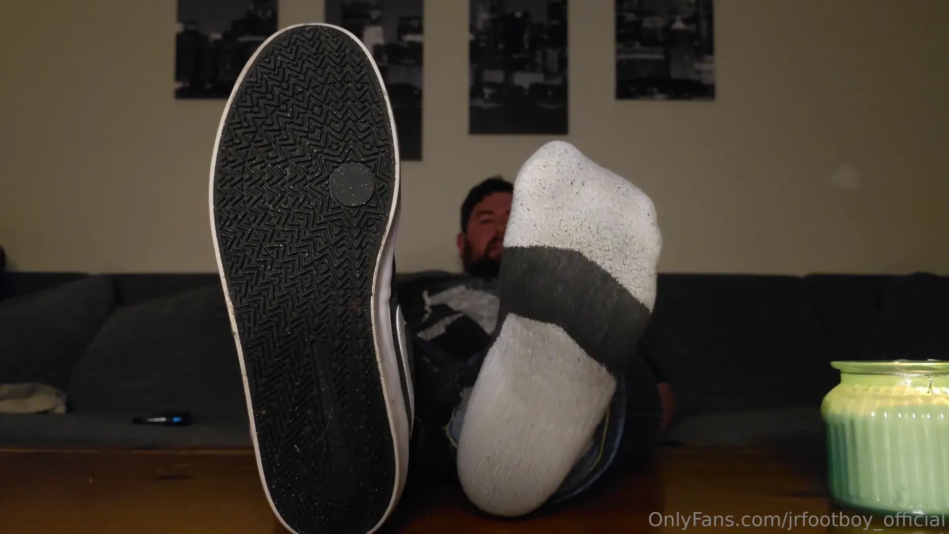 House of wax thinking i was going to be doing a tickling video i let 