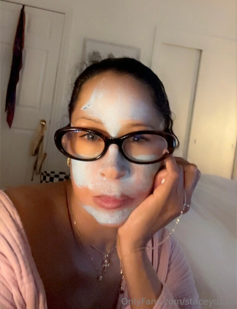 How my friday night looks 