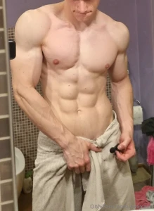 A few photos to remind you that i am beautiful everywhere part 3