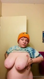 I shaved my head and something else next post will be me with my bald