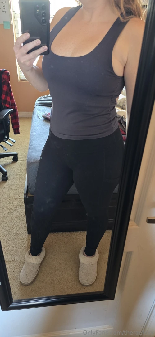 Are we going out or staying in tonight 