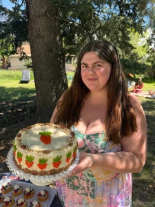 I made this cake for my friend s baby shower