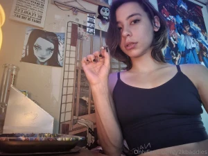 I just got done smoking out somebody please buy me dinner tonight im