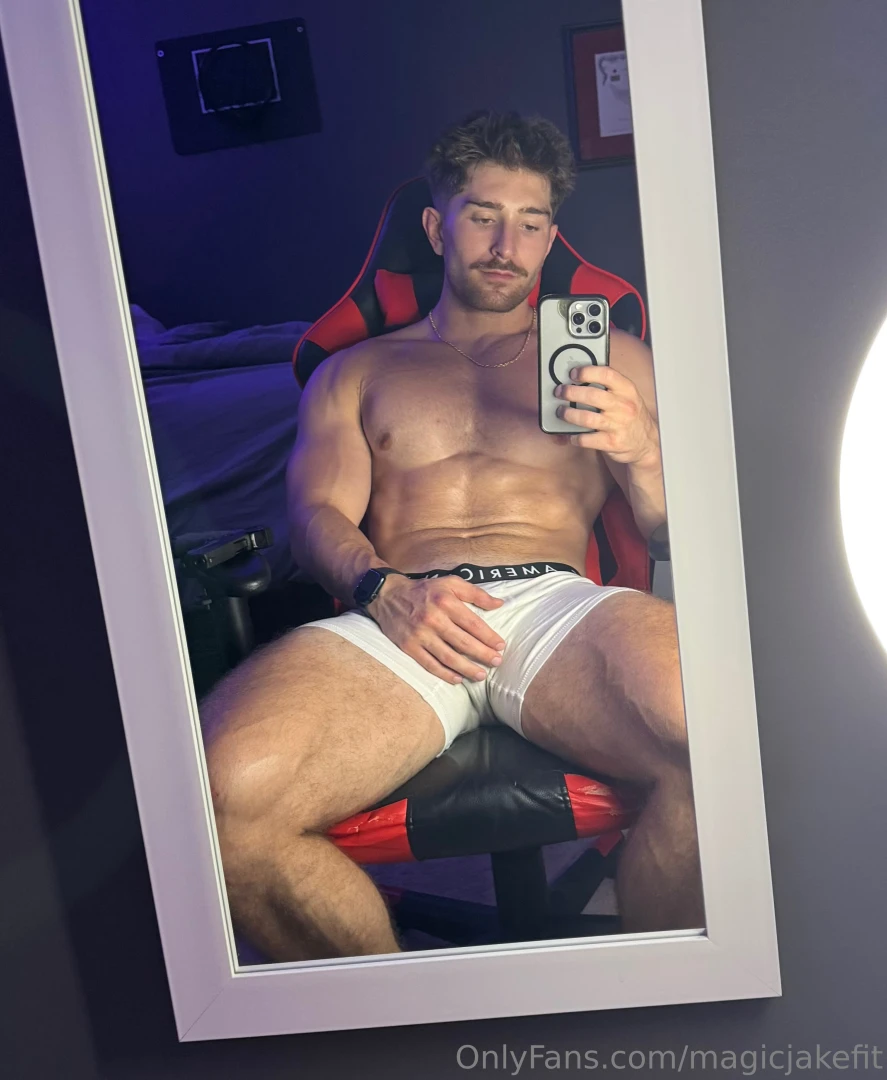 Be honest would you let these thighs crush you 