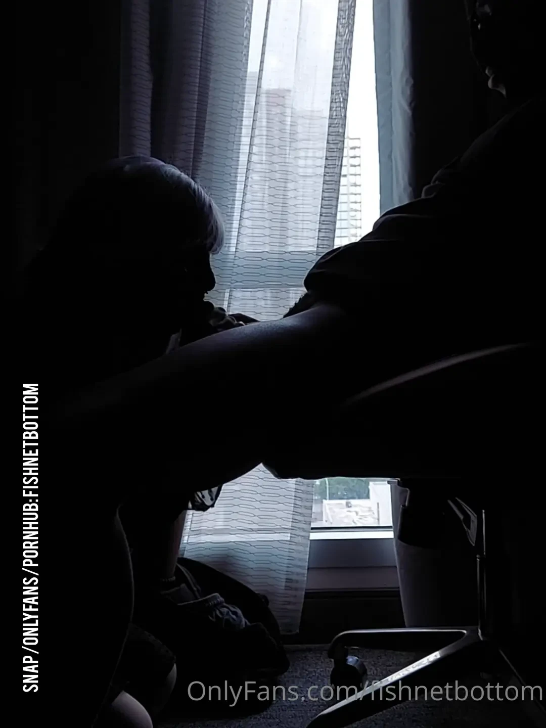 Need someone to collaborate get verified and dm me i want to deep 