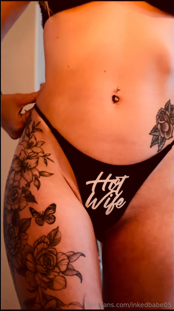 Tatted hotwife 