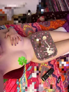 Wanna join t tip 10 and i will send in dm my uncensored pics good luck part 1