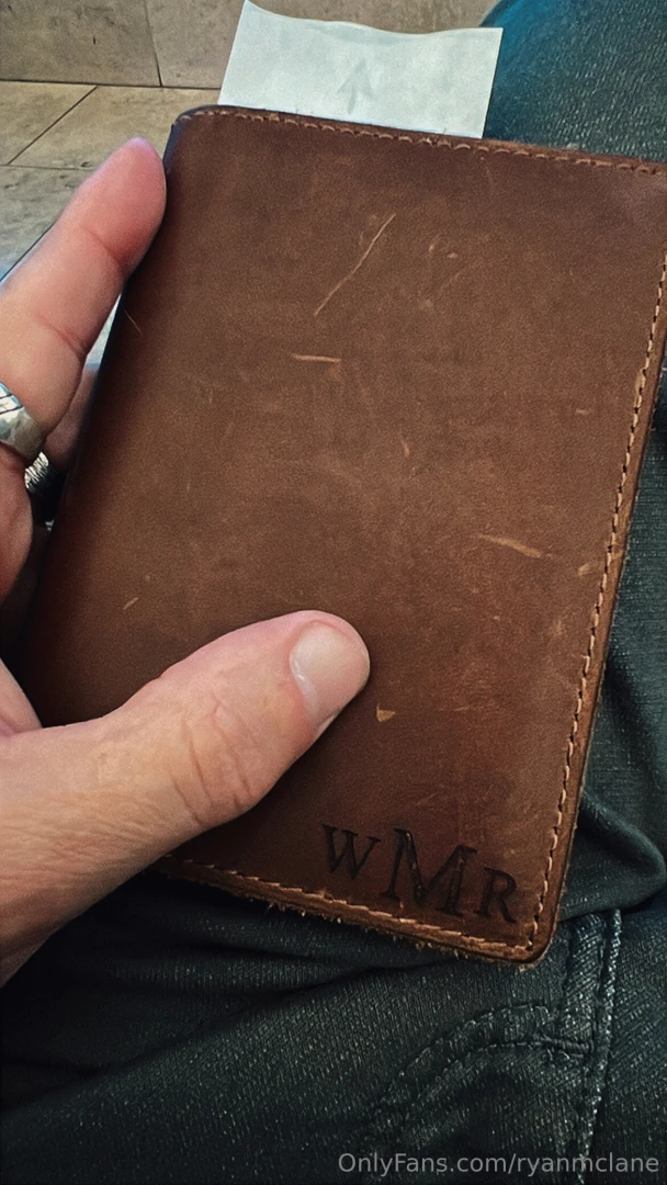 Boarding my flight i love you all 