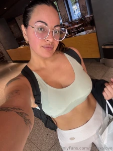 My fav gym fit p lol looks like i m sweating so much but it s just