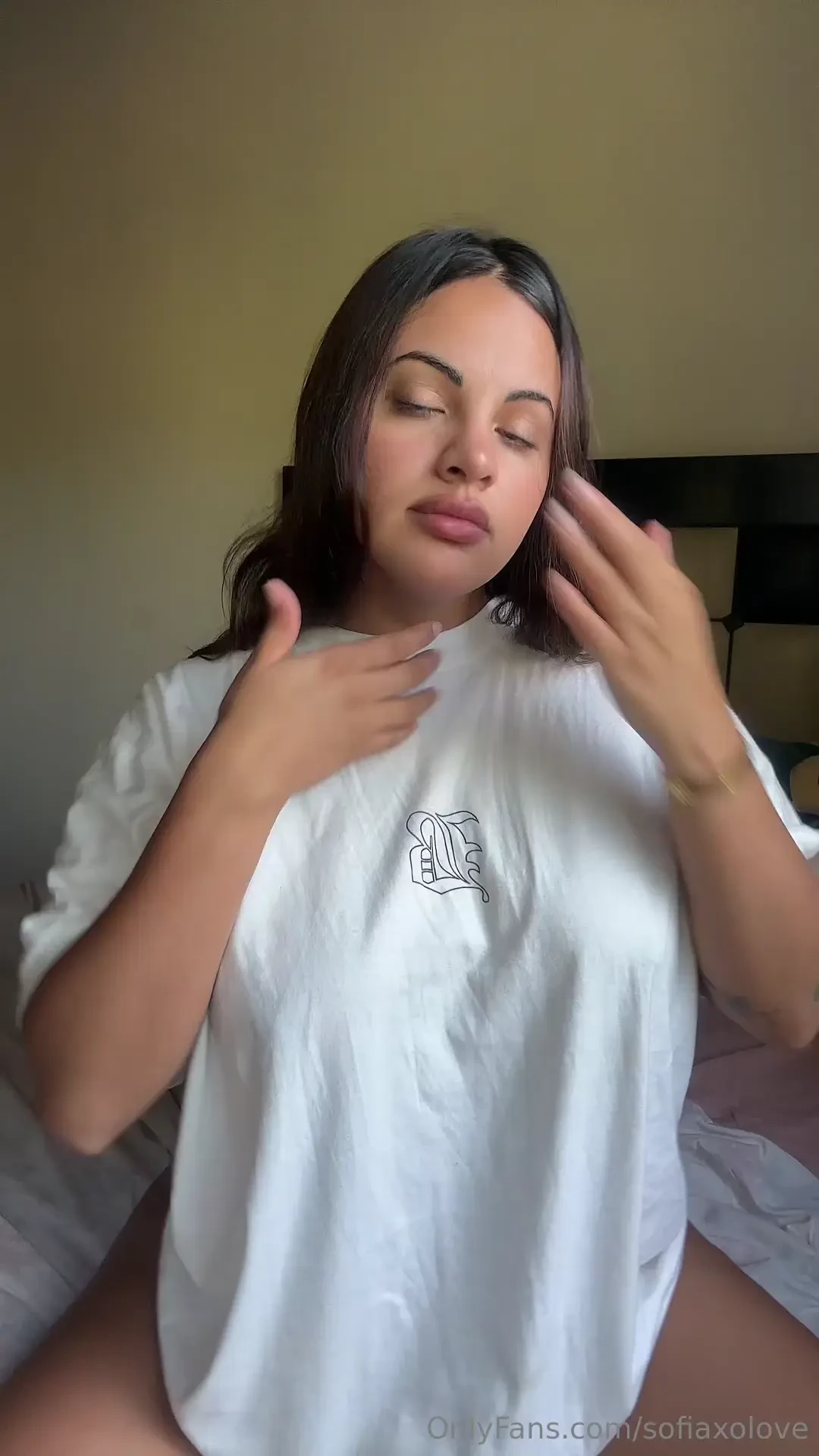 Good morning an oversized t-shirt with just a white thong yeah i know 