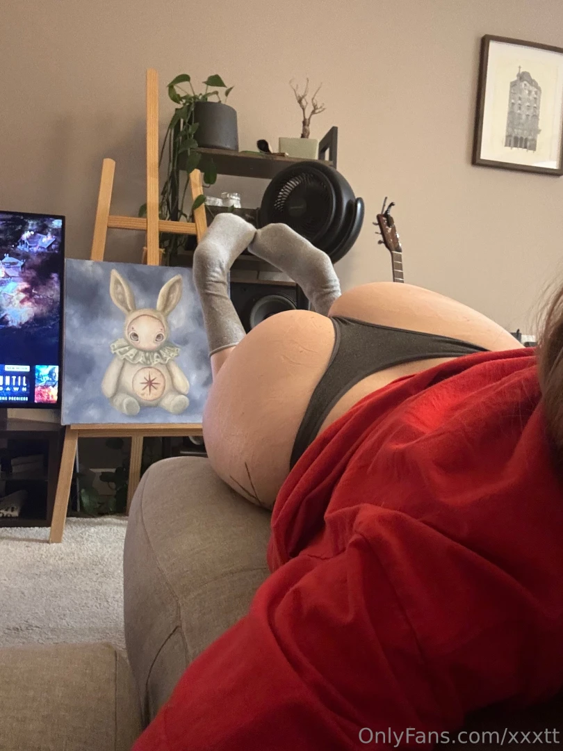 Someone bought these worn socks and underwear aren t they a lucky 