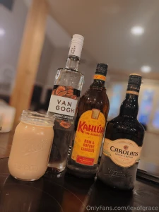 Poured myself a little drinkie for tonight anyone wanna talk