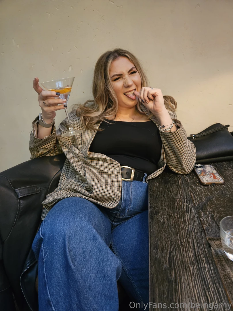 Cheers to a new week 