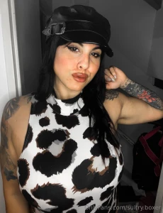 Would you like to see me sucking a real cock