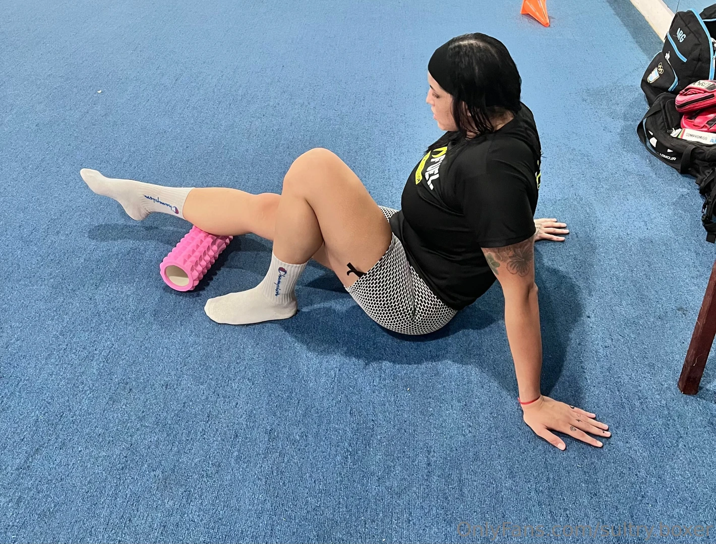 Relaxing my body after a sparring session 