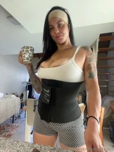 This year comes an improved version of your sexy boxer part 1