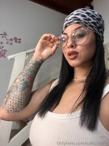 Hey tell me what you like most about me